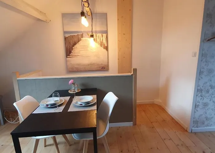 Apartamento Etiennette 2 *